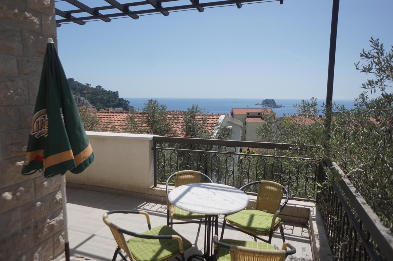 Apartments Minja Nerin Petrovac Buitenkant foto