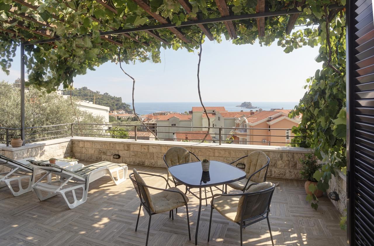 Apartments Minja Nerin Petrovac Buitenkant foto
